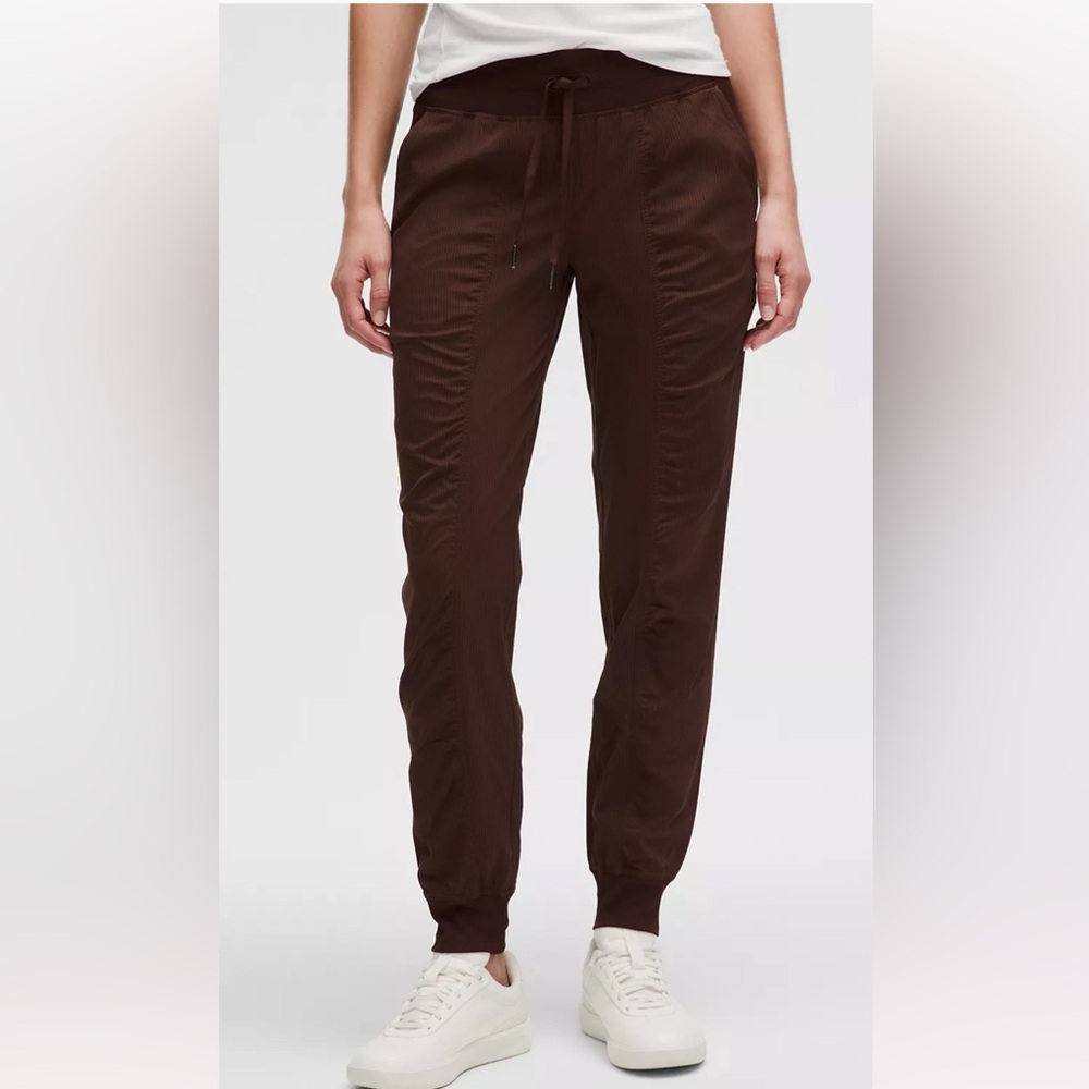 Lululemon Dance Studio Jogger size 2